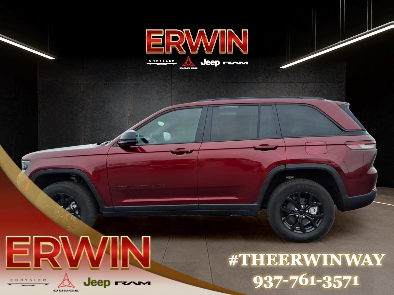 Used 2024 Red Jeep Altitude X image 4