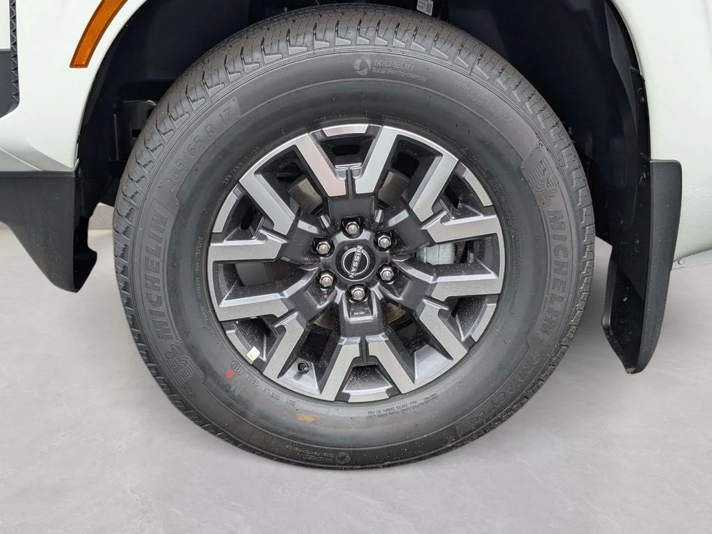 New 2026 Glacier White Nissan Crew Cab SV image 5