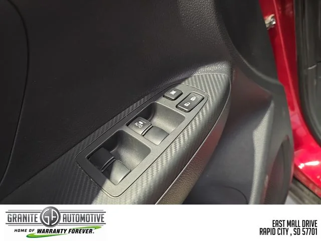 Used 2025 Red Mitsubishi SE image 12