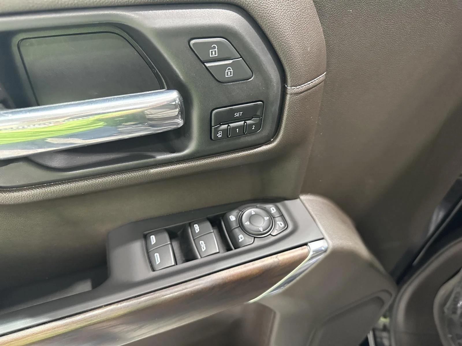 Used 2021 ONYX BLACK GMC SLT image 22