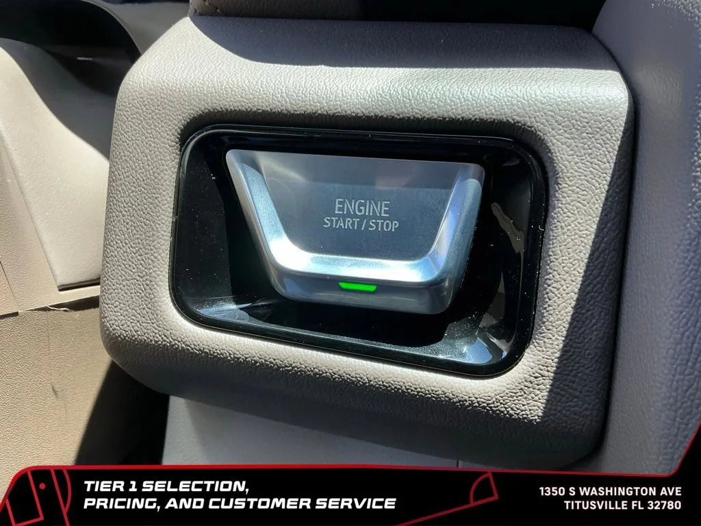 Certified Used 2026 Glacier White Tricoat GMC Denali image 17