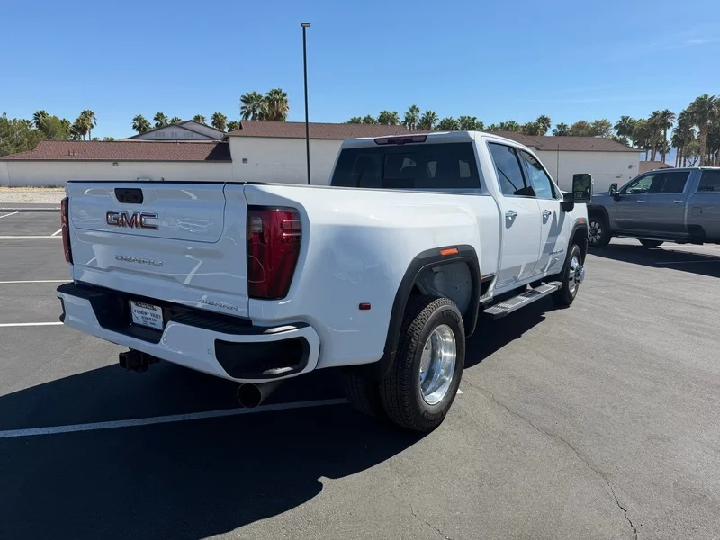 New 2026 Summit White GMC Denali DRW image 3