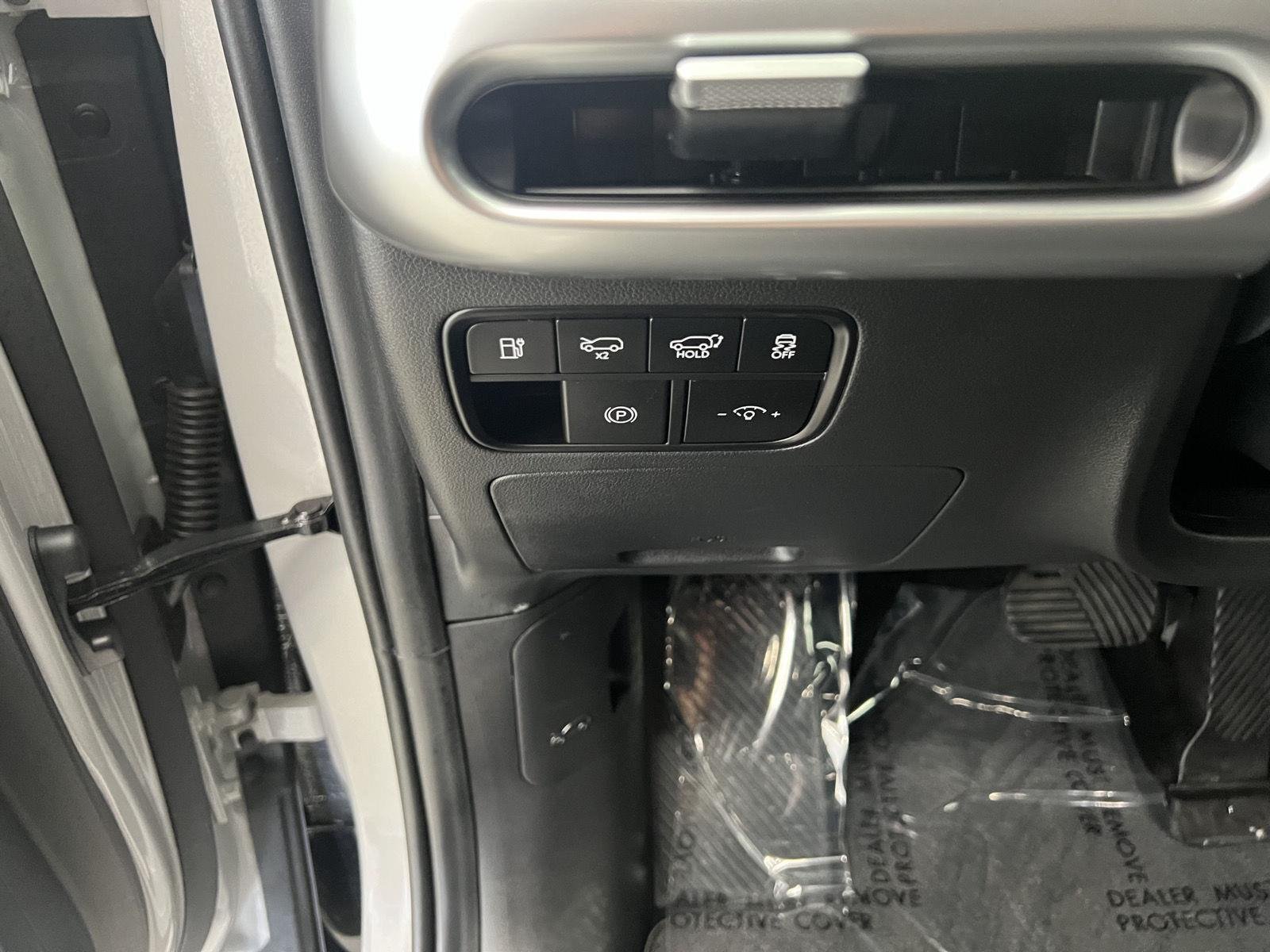 2026 Hyundai IONIQ 9 SEL - Photo 15