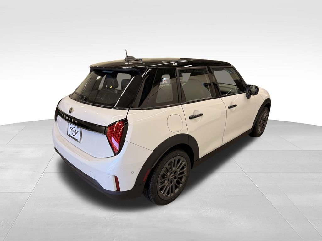 Used 2026 Nanuq White Metallic MINI  image 6
