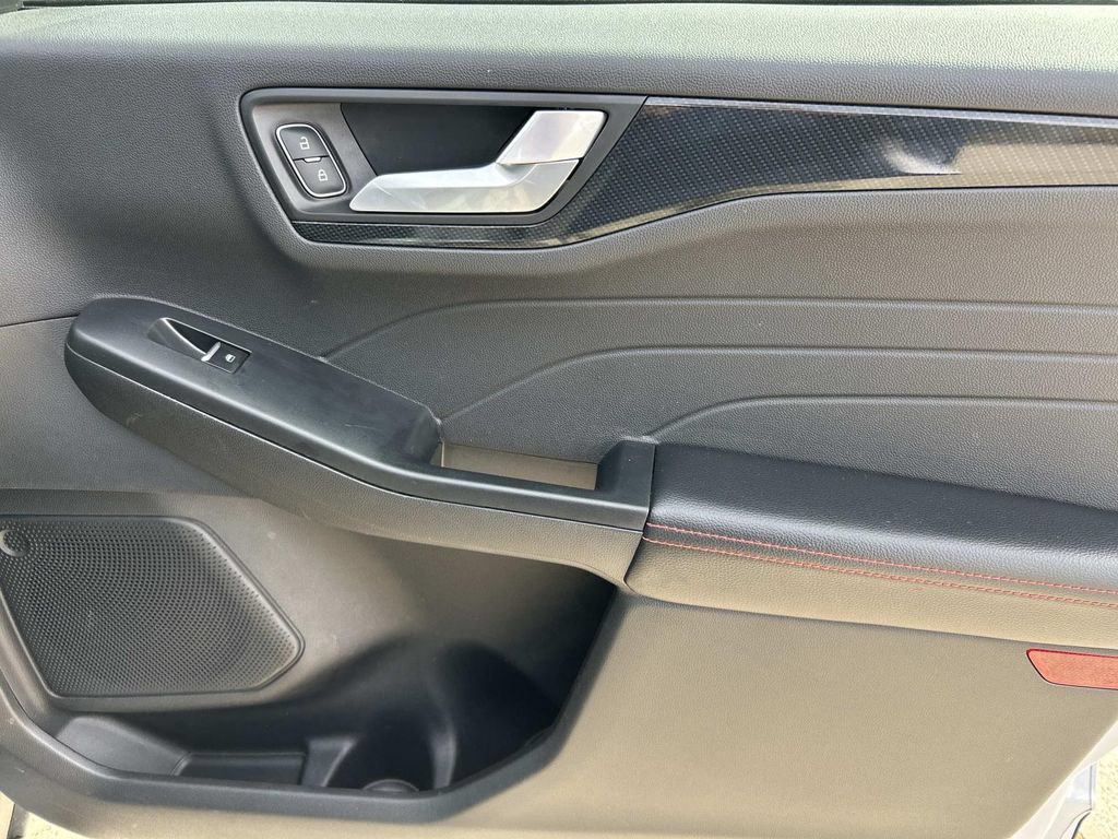 Used 2025 Space Silver Me Ford ST-Line image 19
