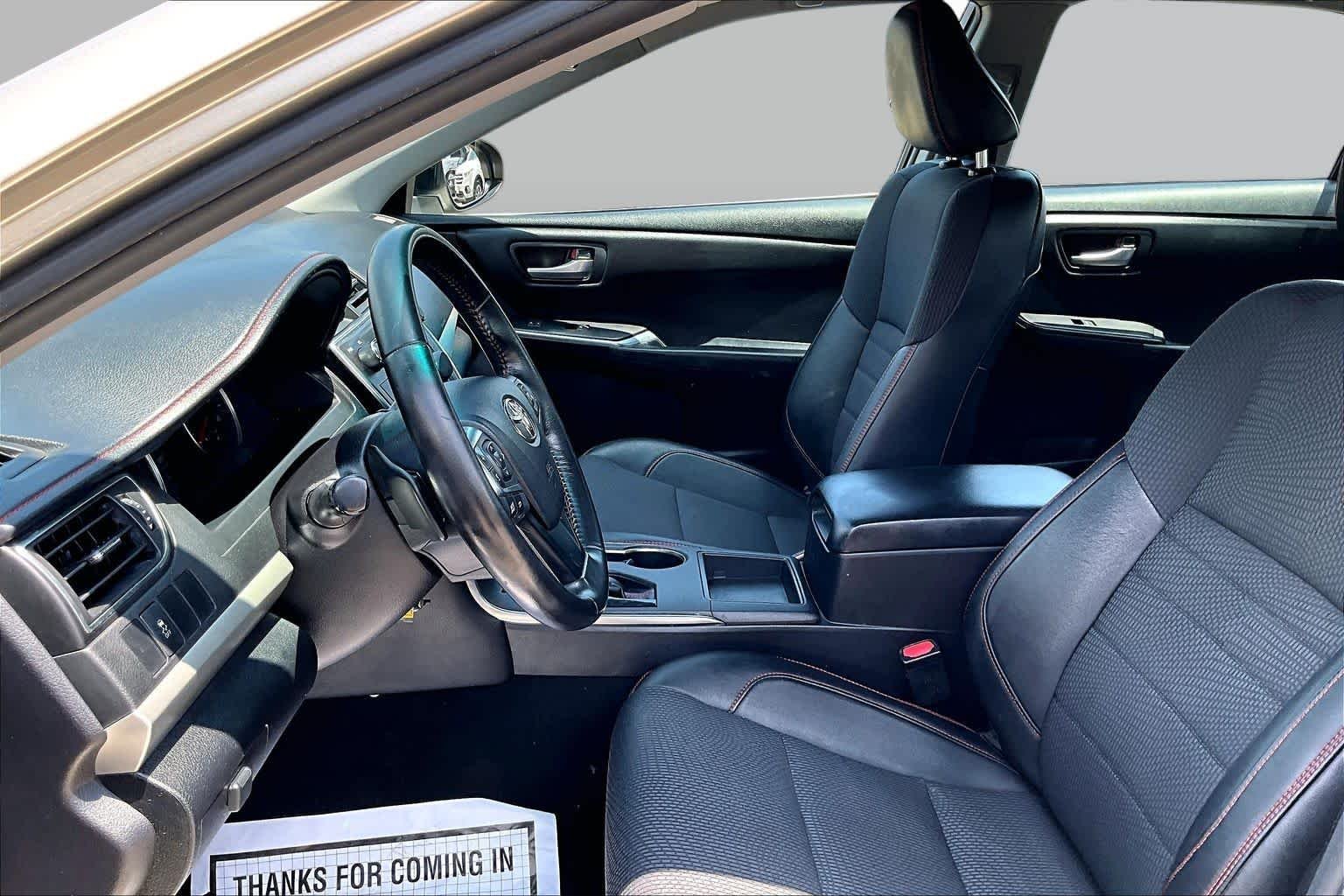 Used 2016 Creme Brulee Mica Toyota SE image 8