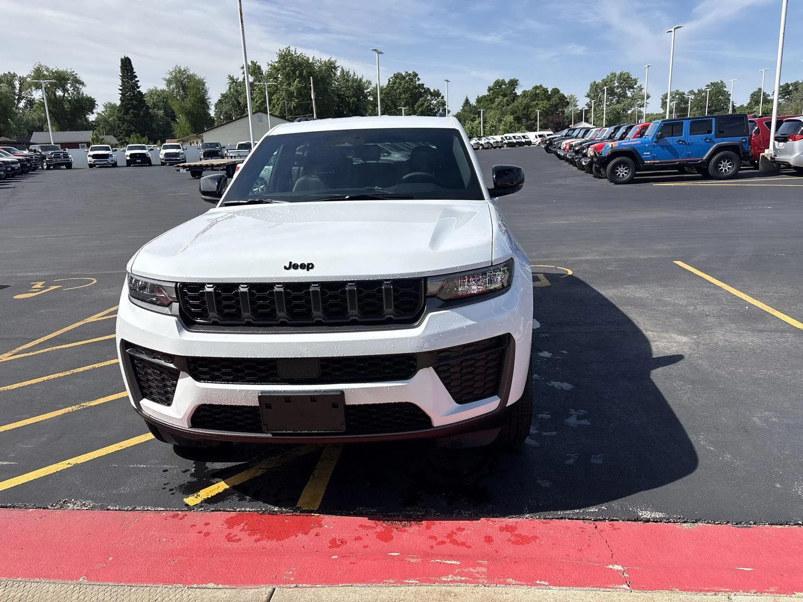 New 2026 Bright White Clearcoat Jeep Laredo Altitude image 2