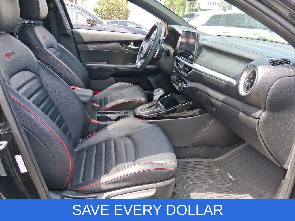 Used 2022 Black Kia GT image 10