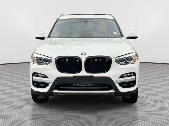 Used 2020 White BMW xDrive30i image 2