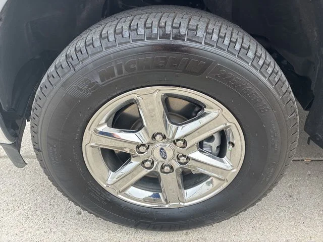 Used 2024 Carbonized Gray Metallic Ford XLT image 17