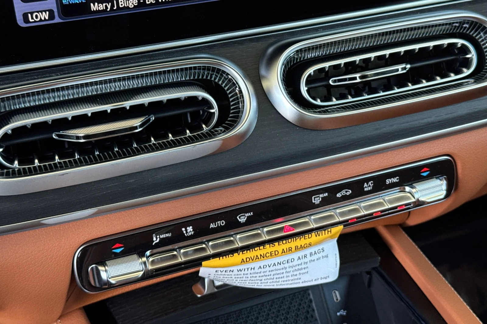 New 2027 MANUFAKTUR Alpine Grey Mercedes-Benz GLS 450 image 18