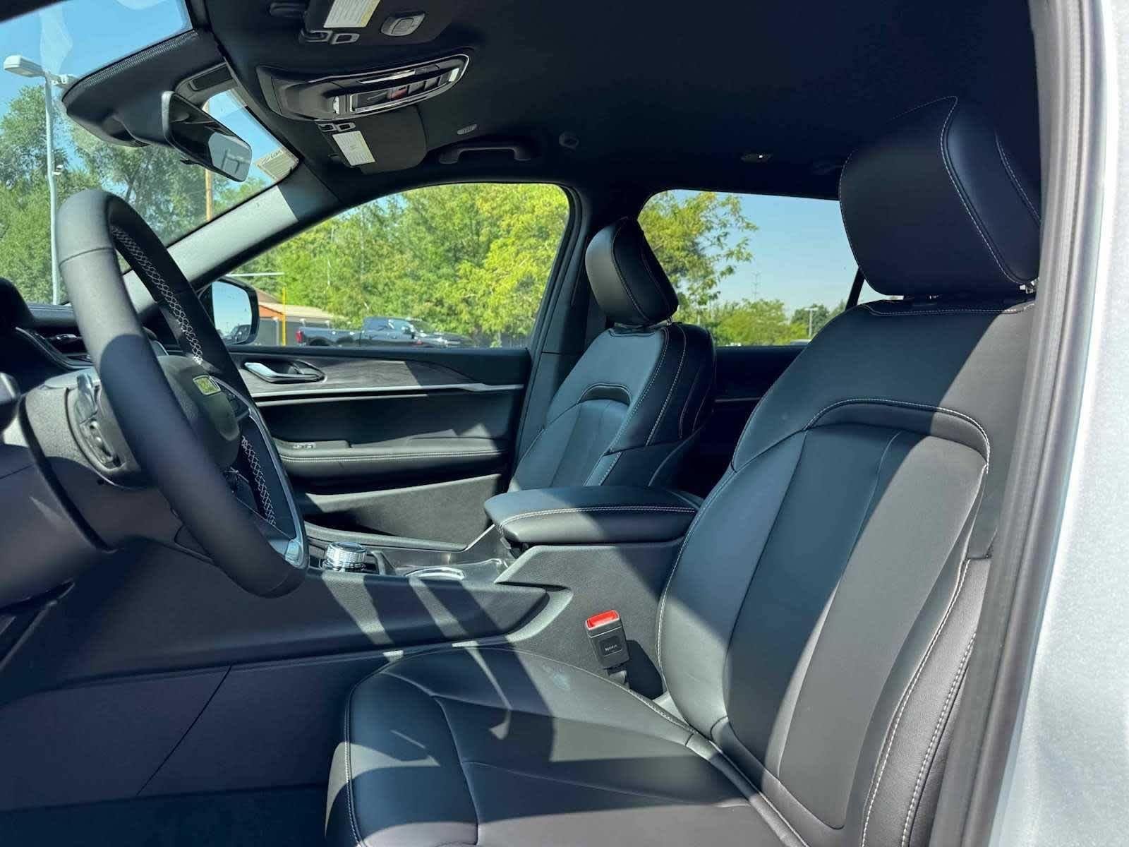 2025 Jeep Grand Cherokee L Limited - Photo 11