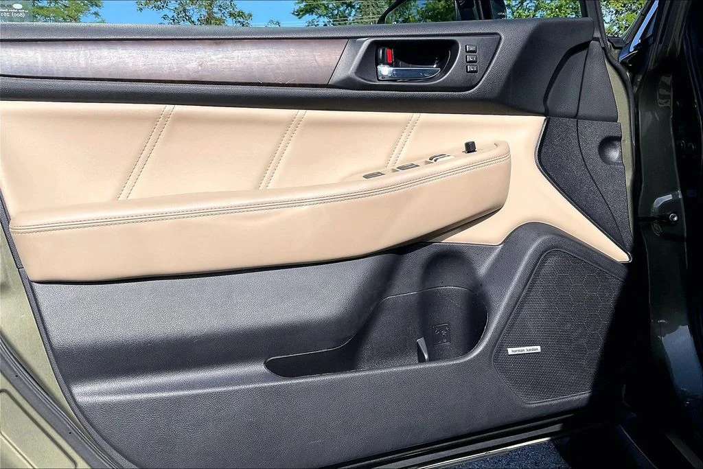 Used 2019 Green Subaru 2.5i image 23