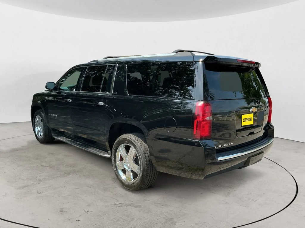 Used 2016 BLACK Chevrolet LTZ image 7