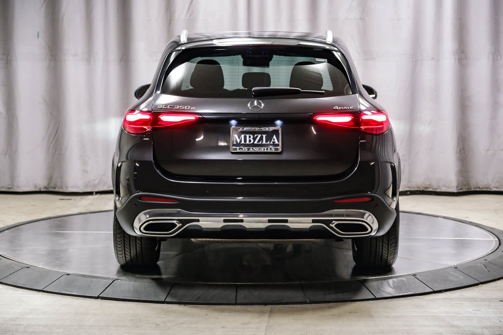 Certified Used 2025 Graphite Grey Metallic Mercedes-Benz GLC 350e image 3