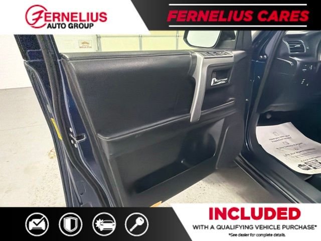 Used 2021 Blue Toyota SR5 image 13