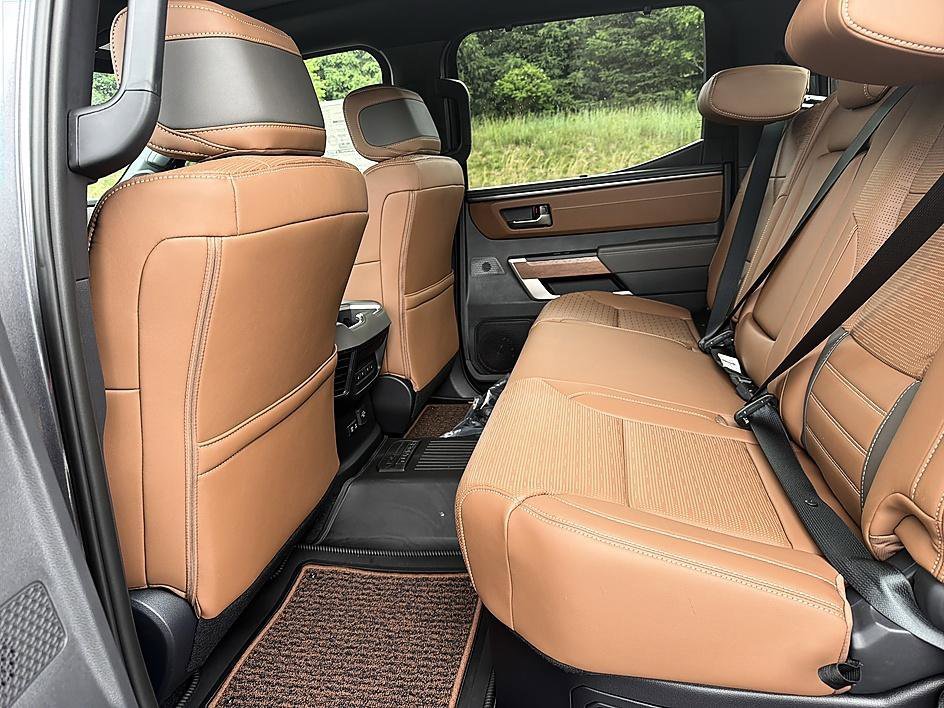 2026 Toyota Tundra 1794 Edition - Photo 12