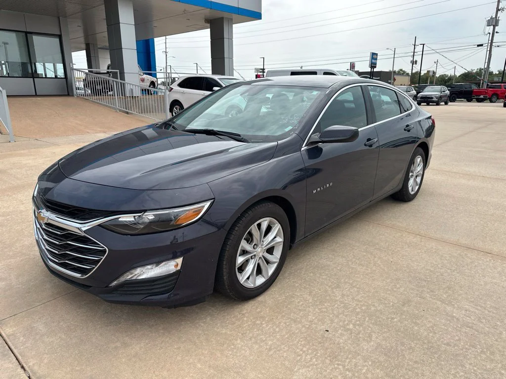 Used 2025 Black Chevrolet LT image 28