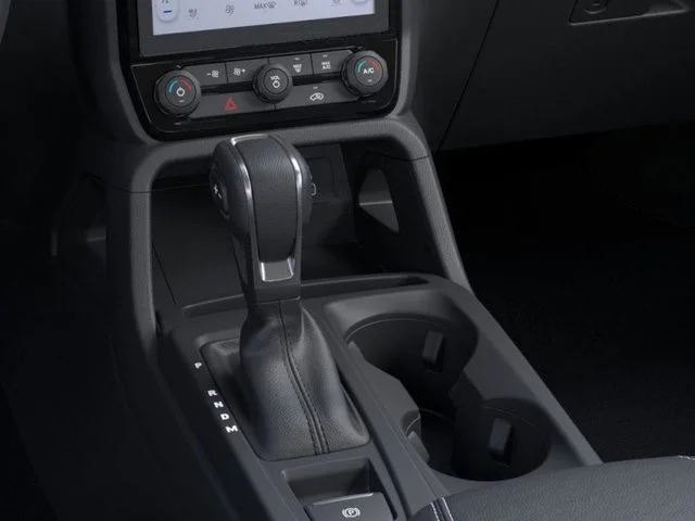 New 2026 Shadow Black Ford XLT image 15
