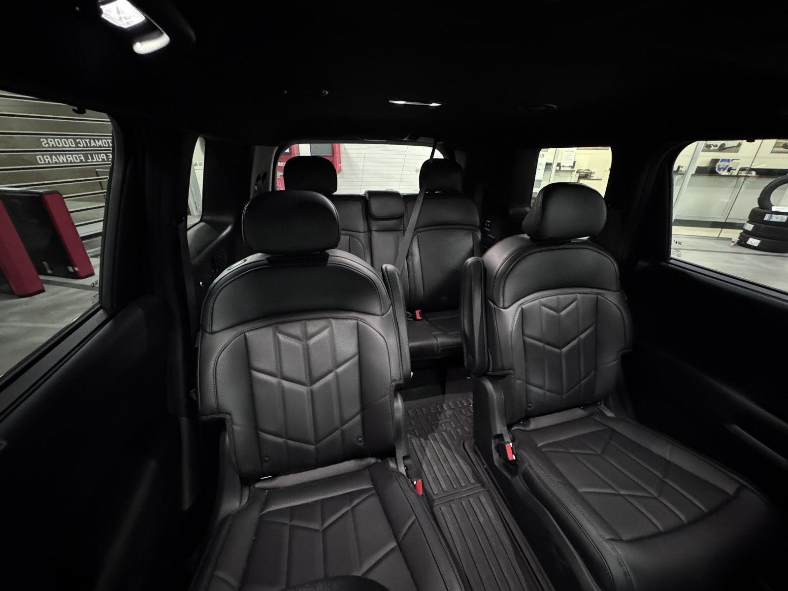 Used 2027 Ebony Black Kia X-Line EX image 17