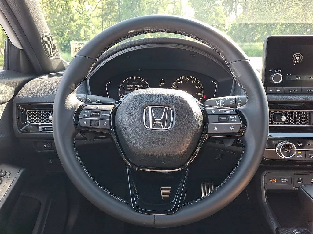 2026 Honda Civic Hatchback Sport - Photo 18