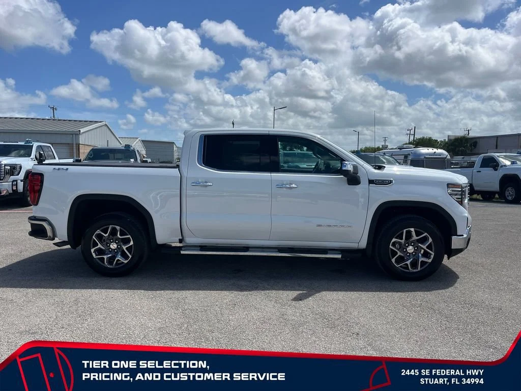 New 2026 Summit White GMC SLT image 8