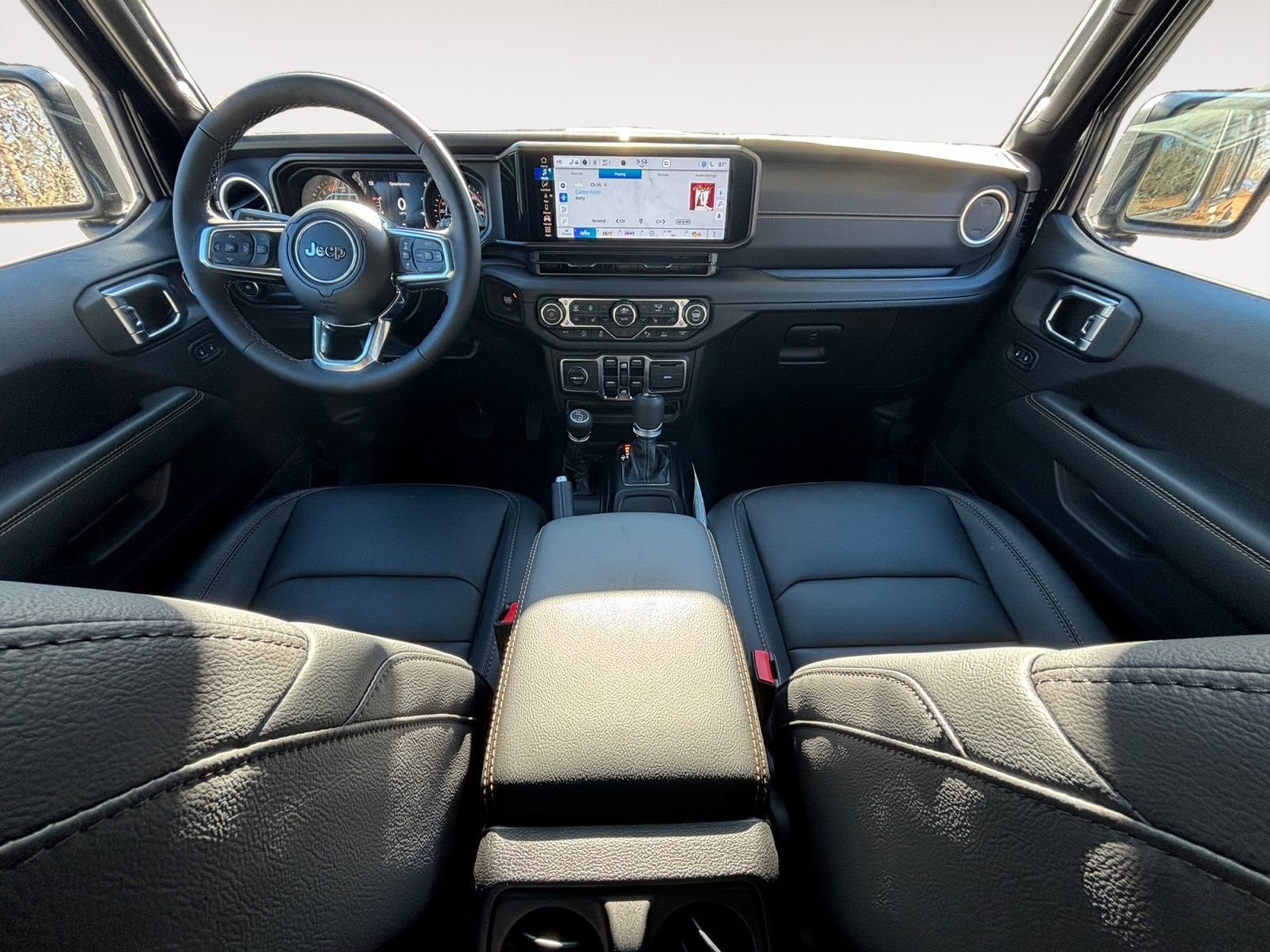 2026 Jeep Wrangler 4-Door Sahara - Photo 10