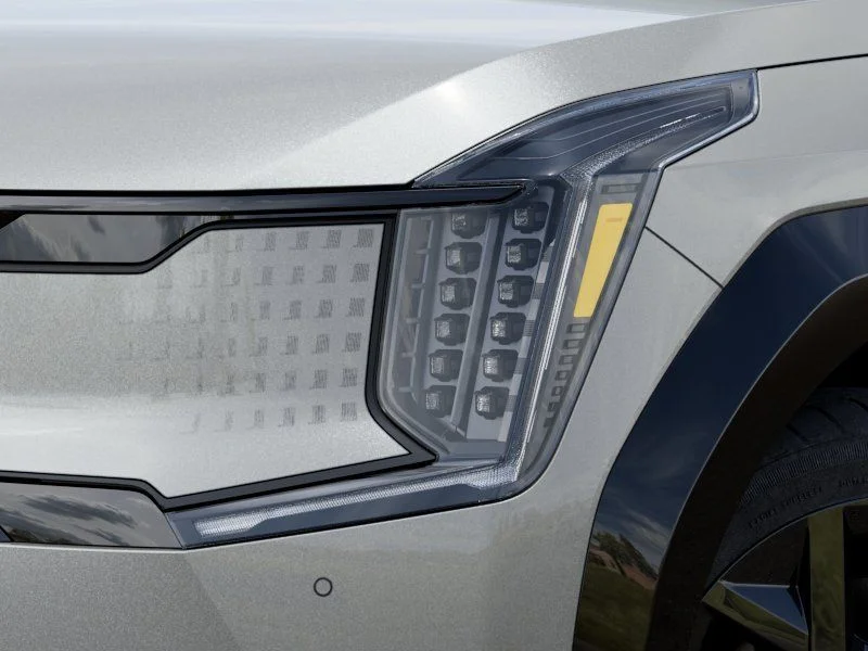 New 2026 Ivory Silver Kia Land image 10