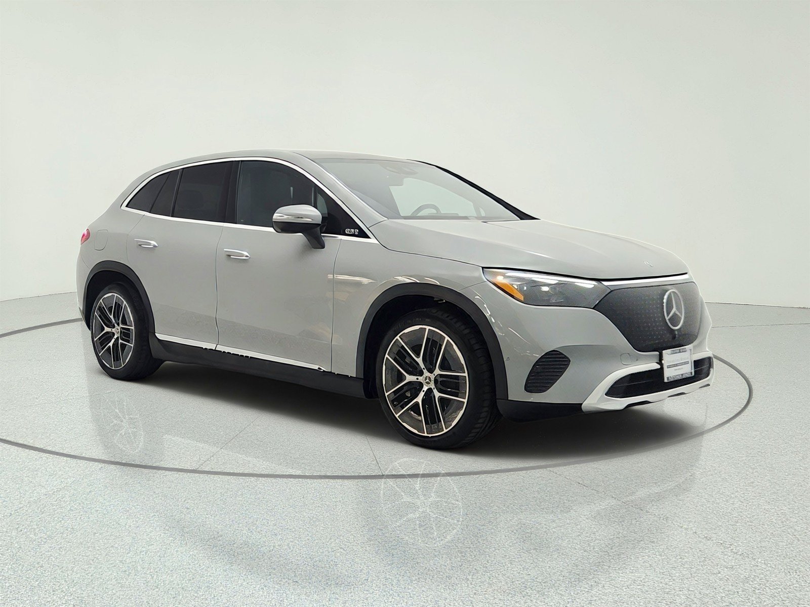 Used 2023 MANUFAKTUR Alpine Grey Mercedes-Benz EQE 350 4MATIC® SUV image 3