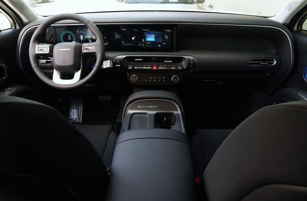 New 2026 Creamy White Pearl Hyundai SE image 7