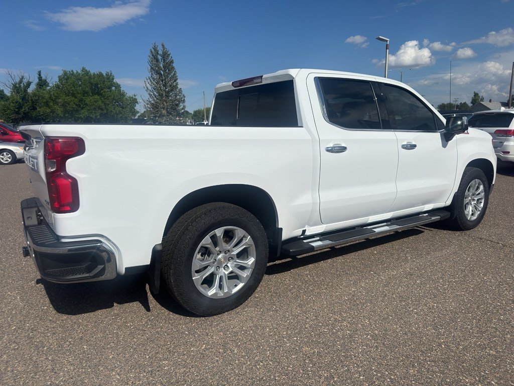 Used 2023 Summit White Chevrolet LTZ image 6