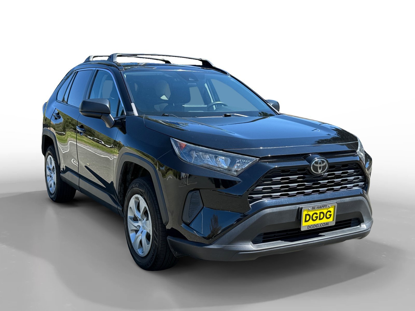 Used 2019 Midnight Black Metallic Toyota LE image 7