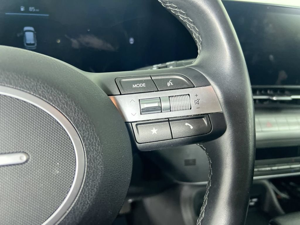 Used 2024 Blue Hyundai SEL image 14