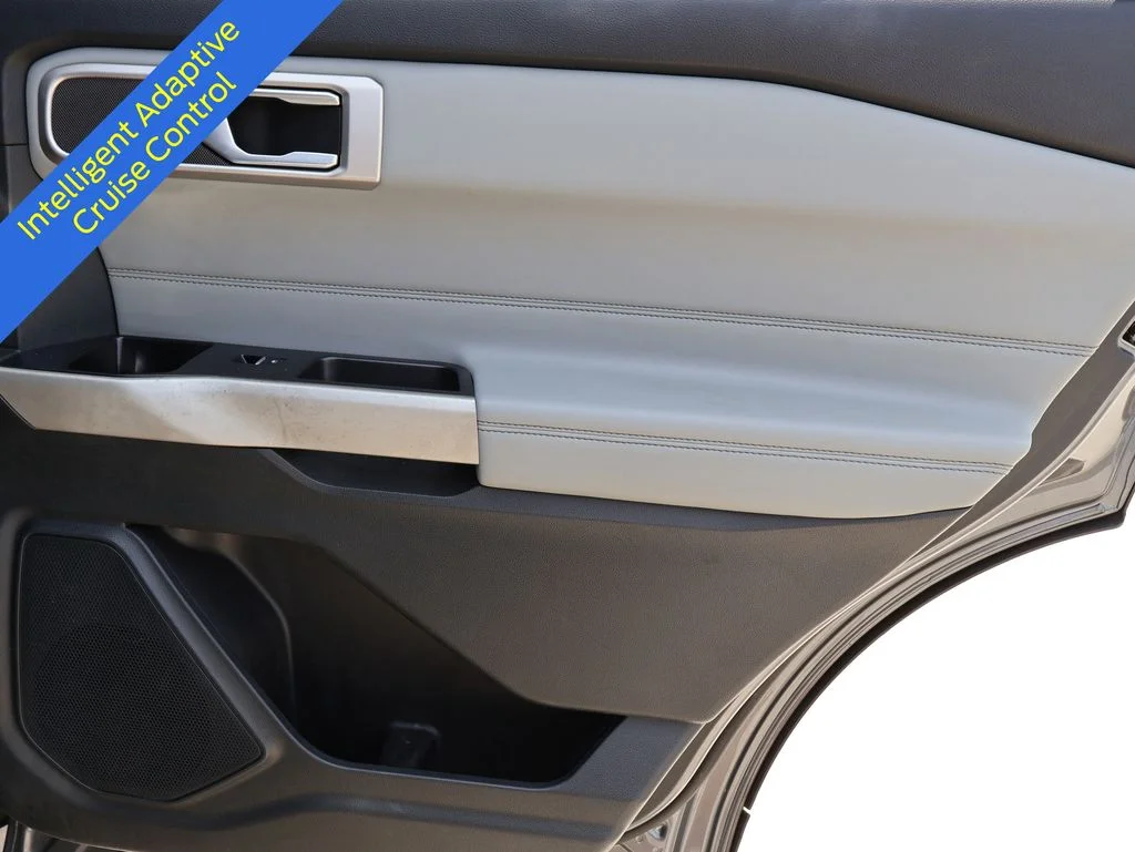Certified Used 2023 Gray Metallic Ford XLT image 13