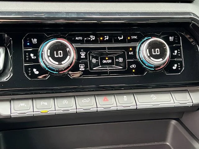2026 GMC Sierra 1500 AT4 - Photo 11