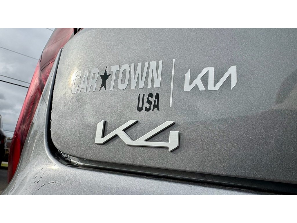 2025 Kia K4 EX photo 4