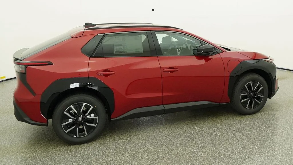 New 2026 Supersonic Red Toyota XLE image 18