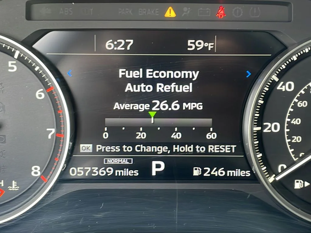 Used 2024 Blue Mitsubishi SE image 39