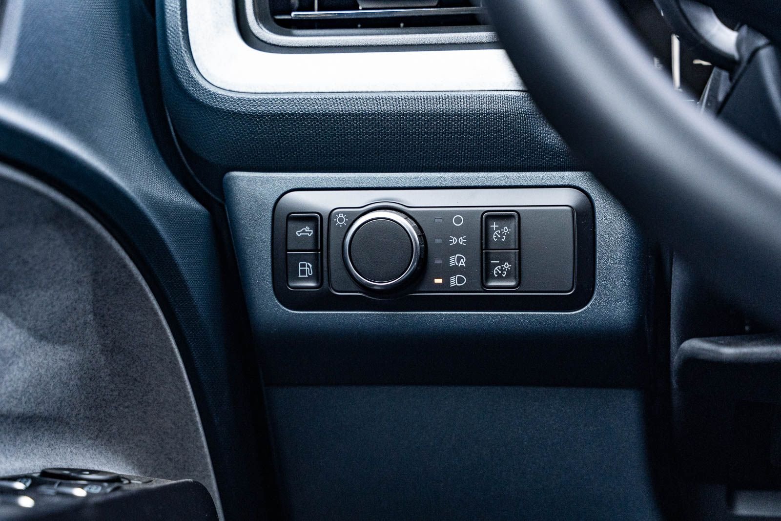New 2026 Velocity Blue Ford XLT image 22
