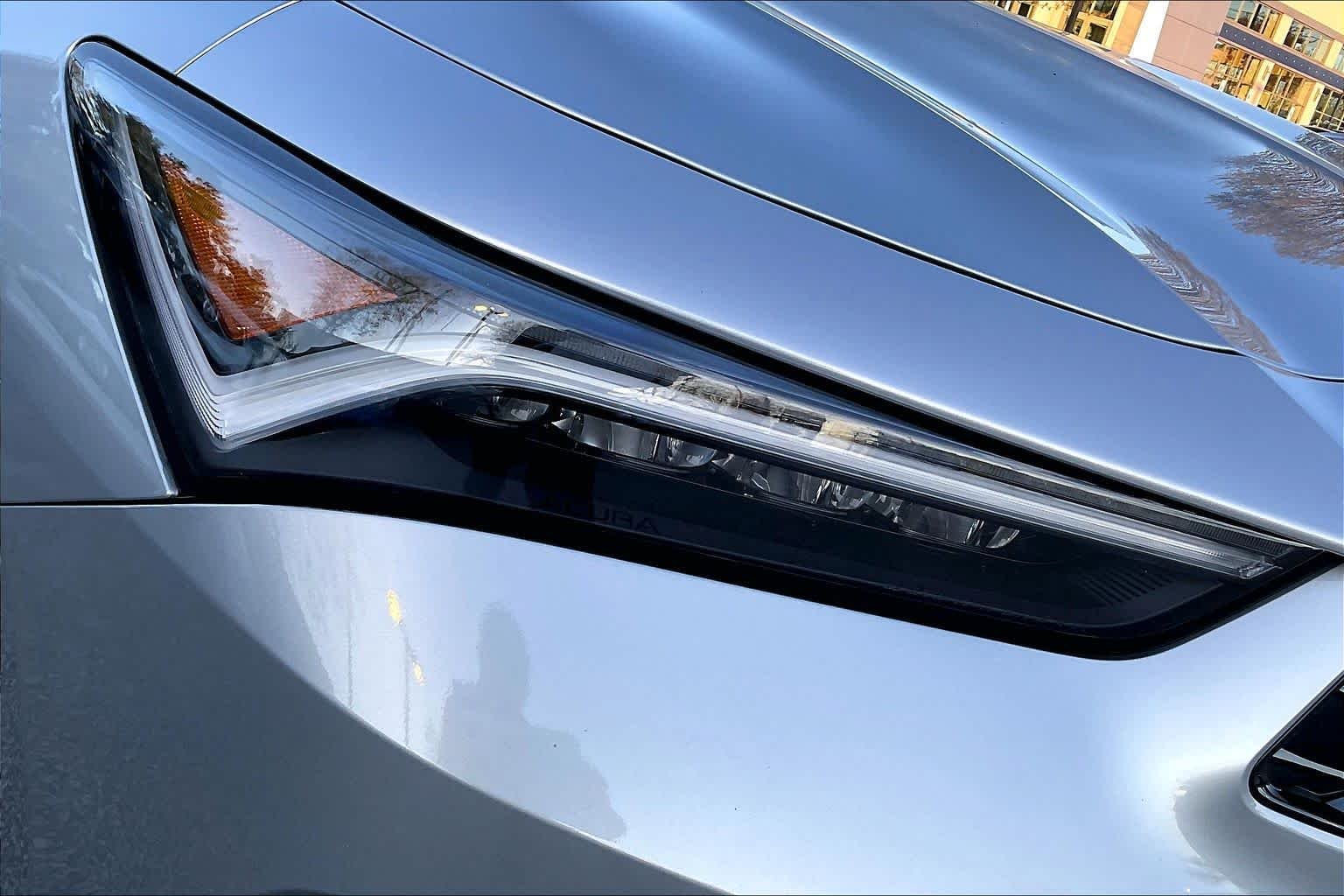 Certified Used 2025 Lunar Silver Metallic Acura  image 26