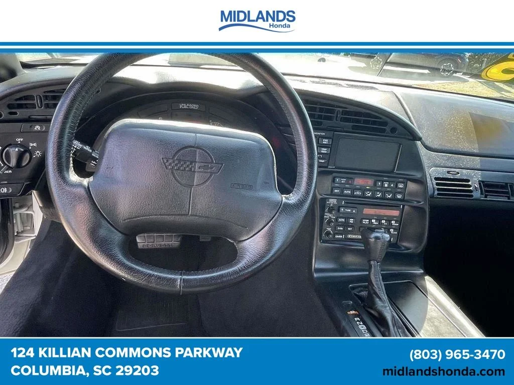 Used 1995 White Chevrolet Base image 17