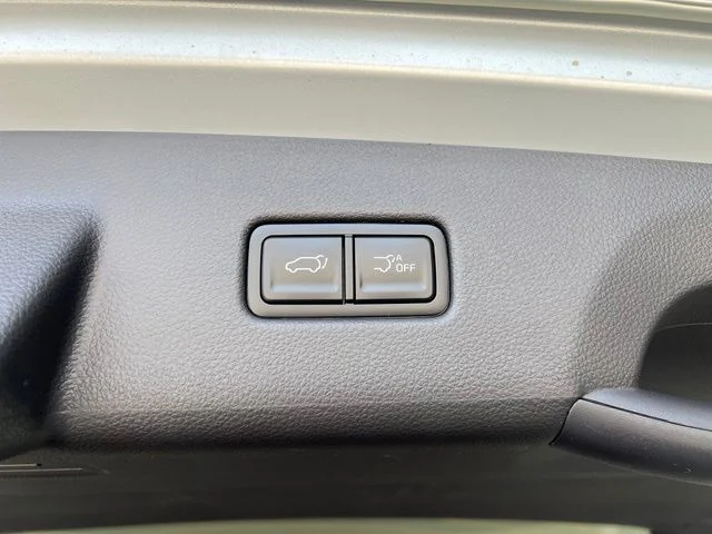 New 2027 White Kia EX image 38