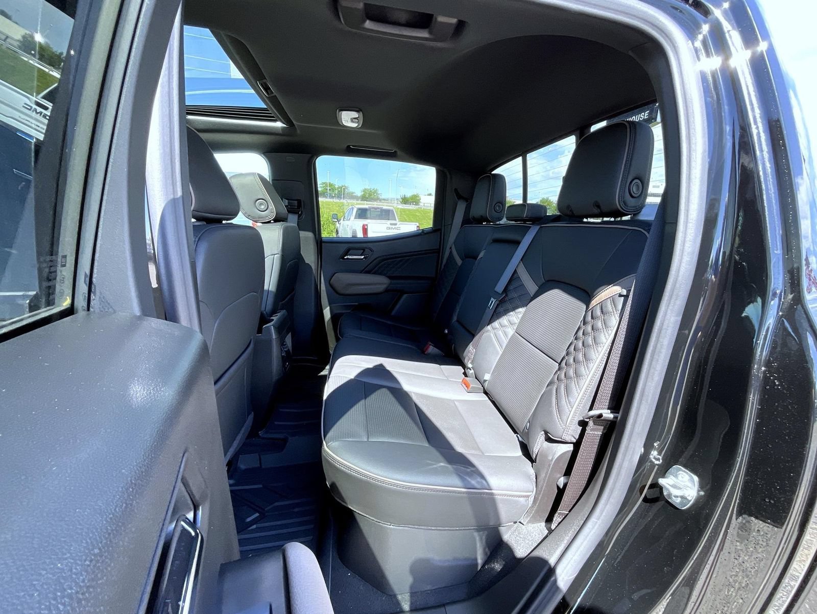 2026 GMC Canyon Denali - Photo 19