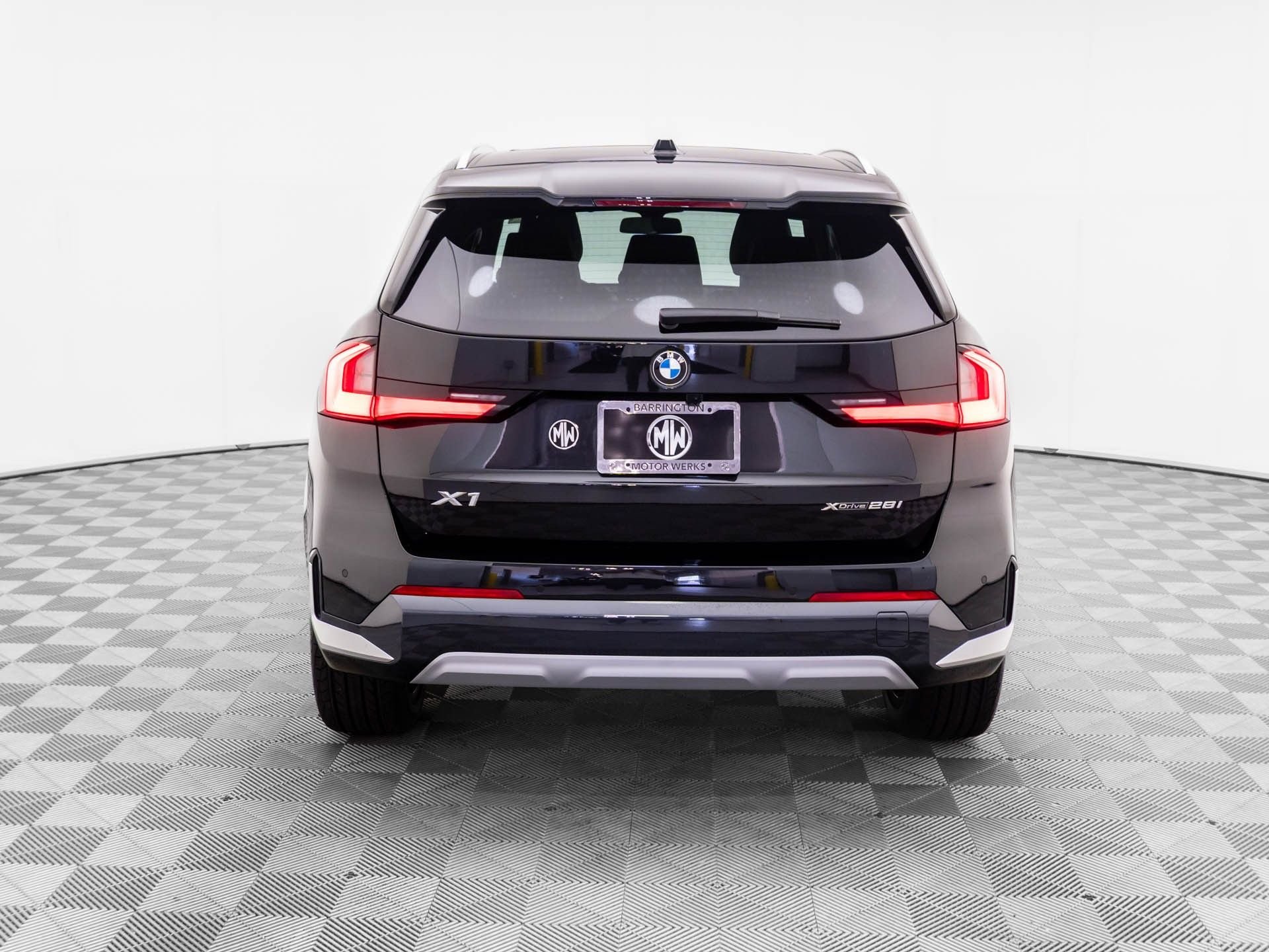 2026 BMW X1 28i - Photo 5