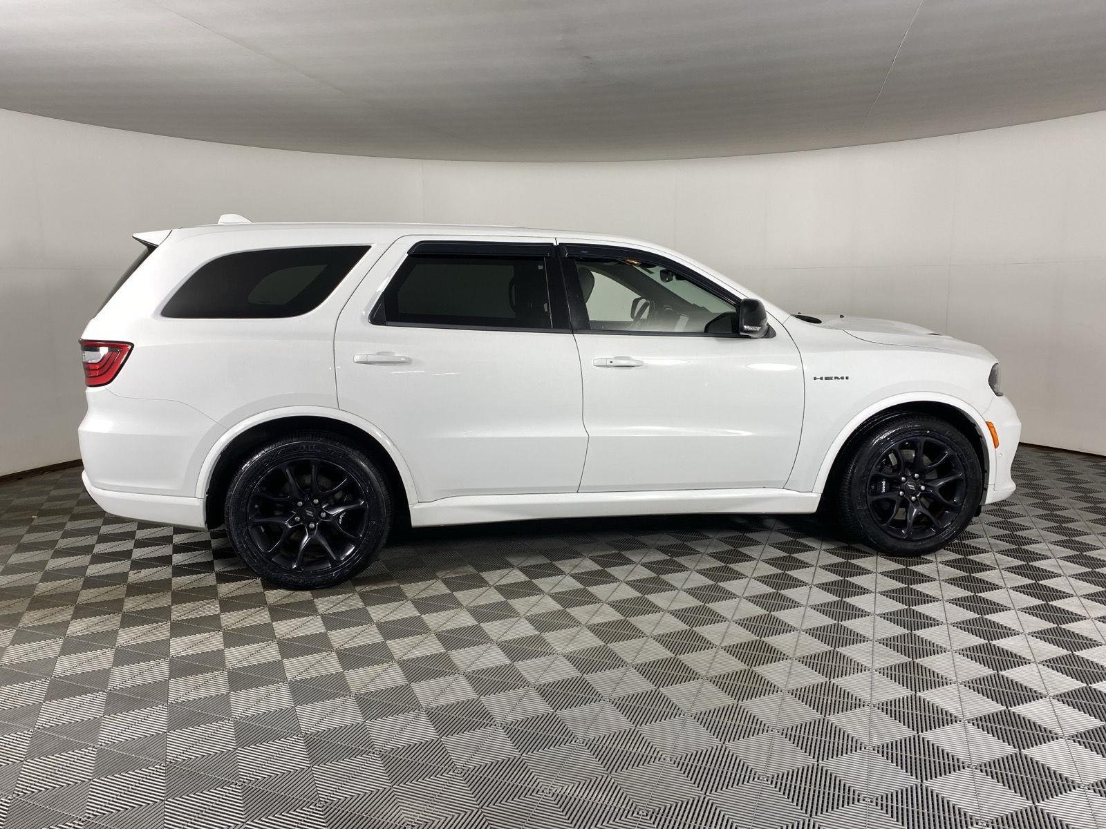 Used 2021 White Knuckle Clearcoat Dodge R/T image 11