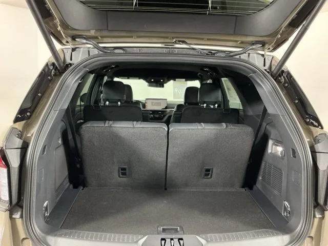 New 2027 Marsh Gray Ford Tremor image 31