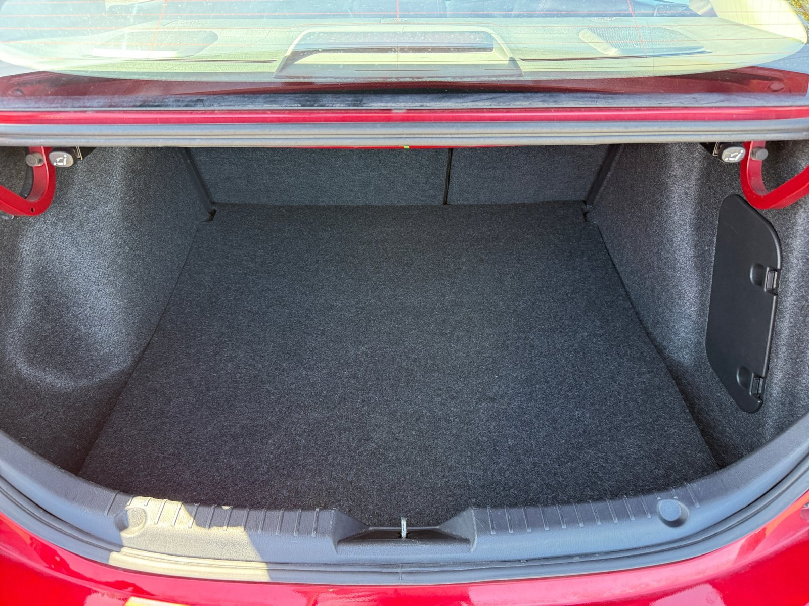 Used 2015 Red Metallic Mazda s Touring image 17