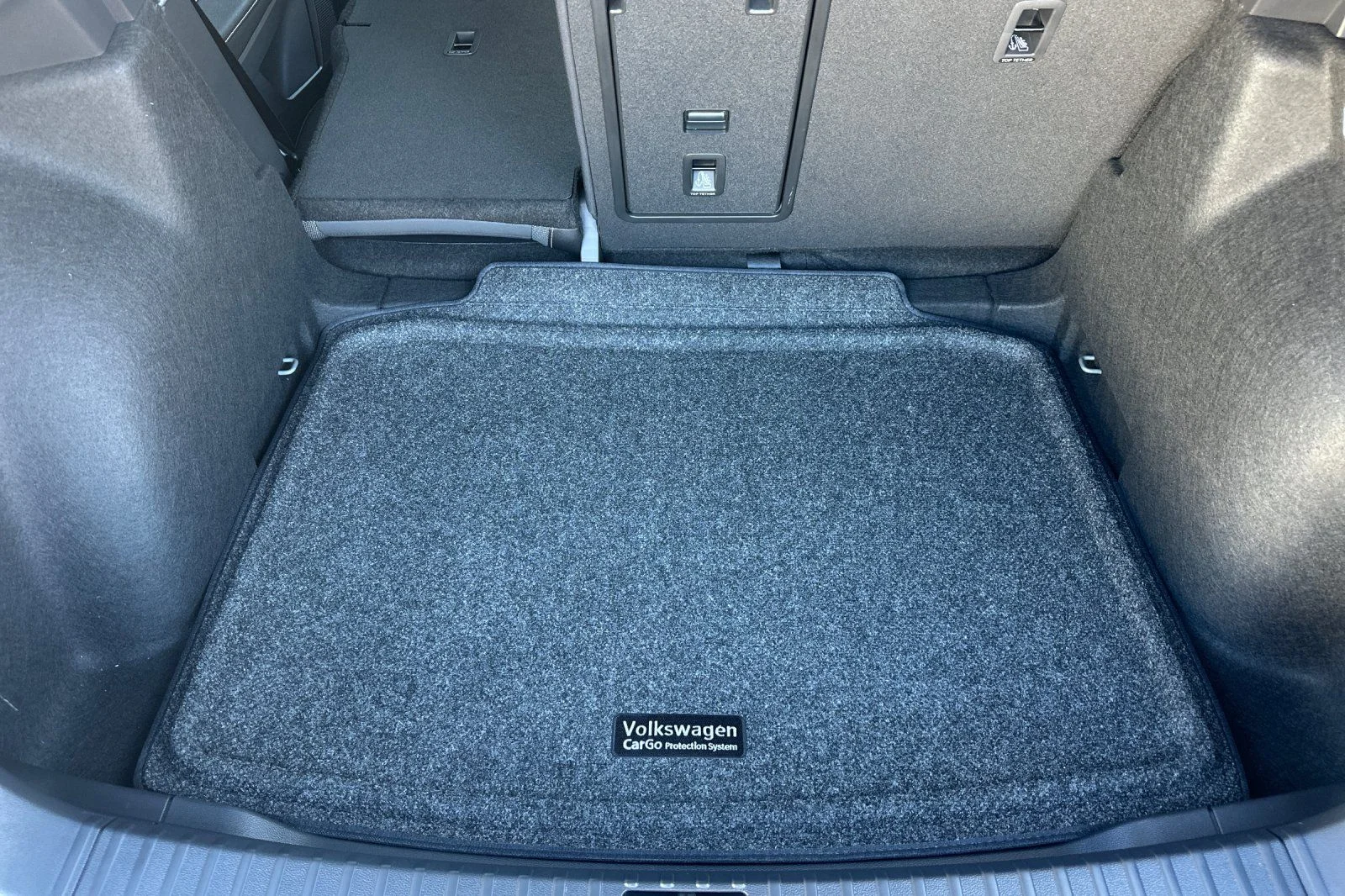 New 2026 Gray Volkswagen 1.5T SE image 13
