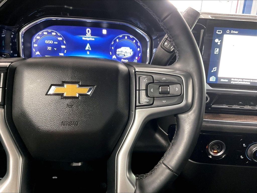 Used 2023 Gray Chevrolet LT image 23