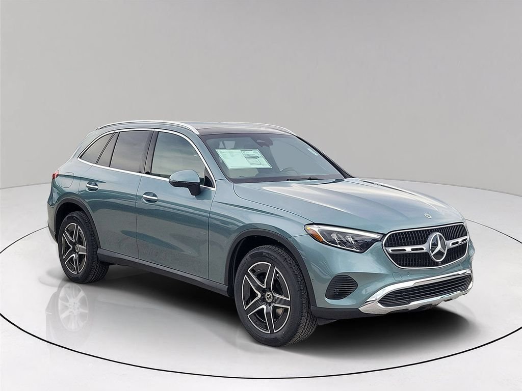 New 2027 Verde Silver Metallic Mercedes-Benz GLC 300 image 1